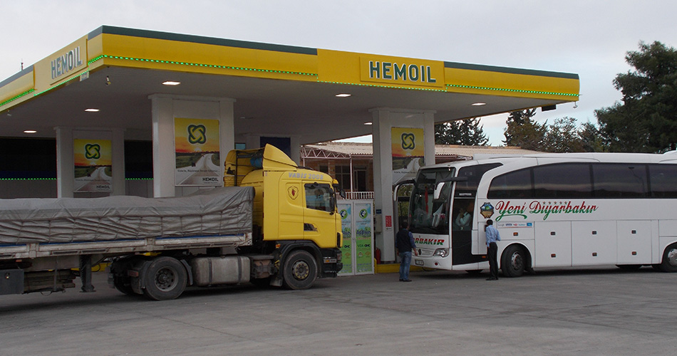 HemOil Petrol, Mersin Hemoil Petrol, Petrol, Akaryakıt, Benzin, Mazot, Hema Akaryakıt Dağıtım Uluslararası Nakliyat İnşaat Gıda İthalat İhracat Sanayi Ve Ticaret Ltd.Şti.